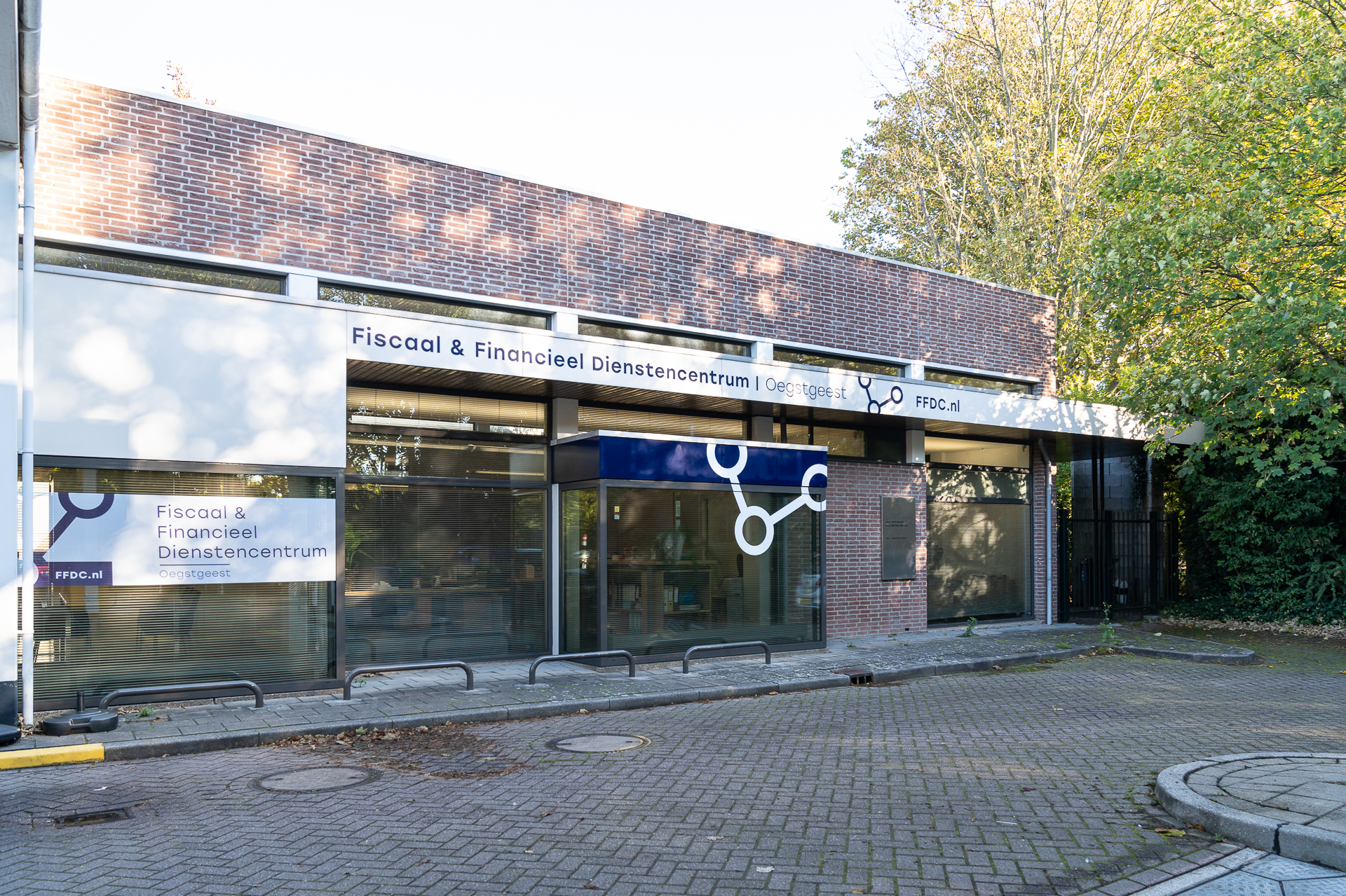 ontwikkeling-logo-en-signing